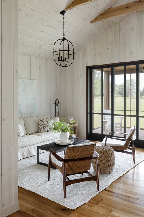 Communication is Key: Tips on communicating with clients during a supply chain disruption or project delays.